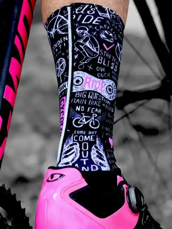 Bike Graffiti Aero Socks - Image 5