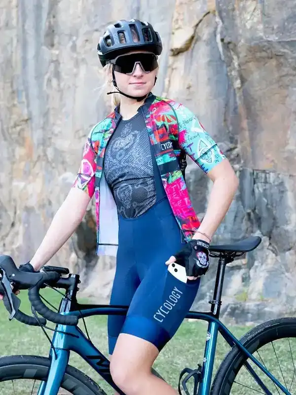 Women's Cargo Bib Shorts Navy - Image 3