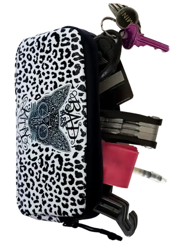 Kitty Cycling Wallet - Image 4